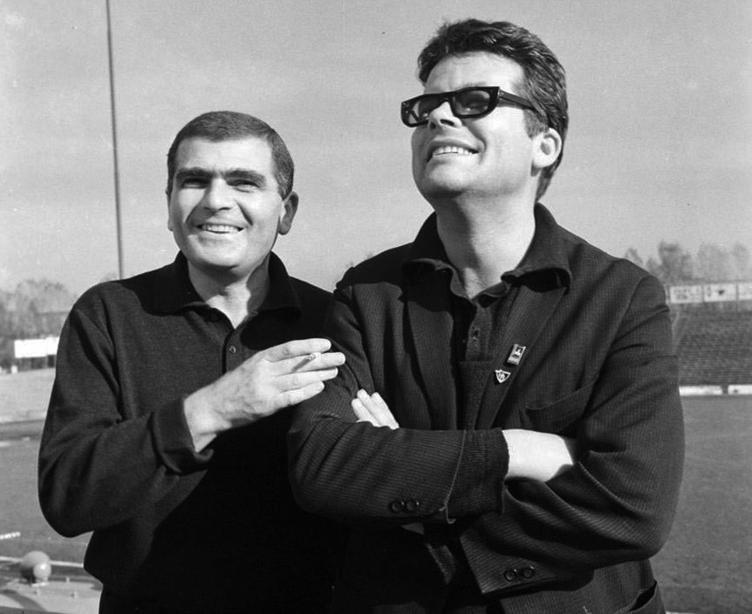  Zbigniew Cybulski i Janusz Morgenstern na planie filmu "Jowita", 1967, fot. Filmoteka Narodowa/www.fototeka.fn.org.pl